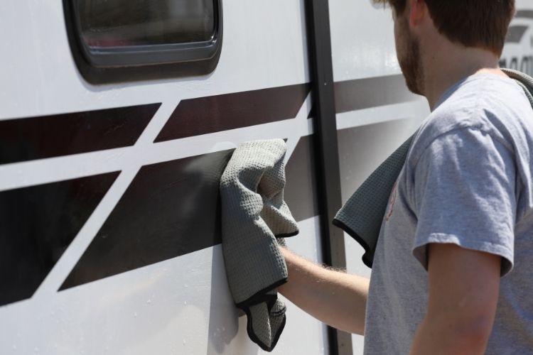 303 RV Wash & Seal - 1 gal.