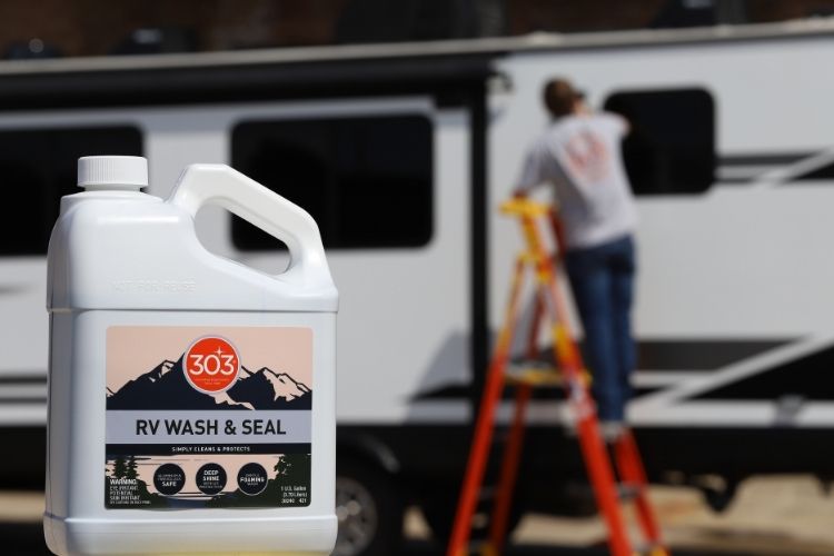 303 RV Wash & Seal - 1 gal.