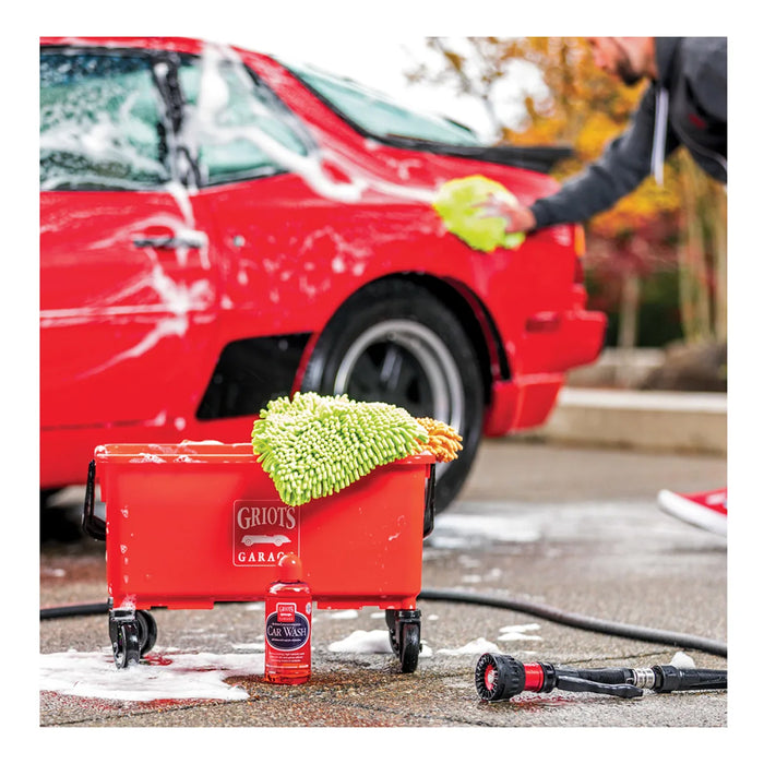 * Griot's Garage Ultimate Wash Bucket with Casters & Lid