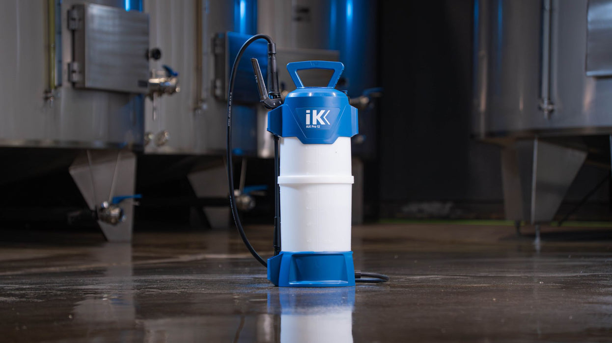 IK ALKALINE Pro 12 Professional Sprayer -  2 gal.