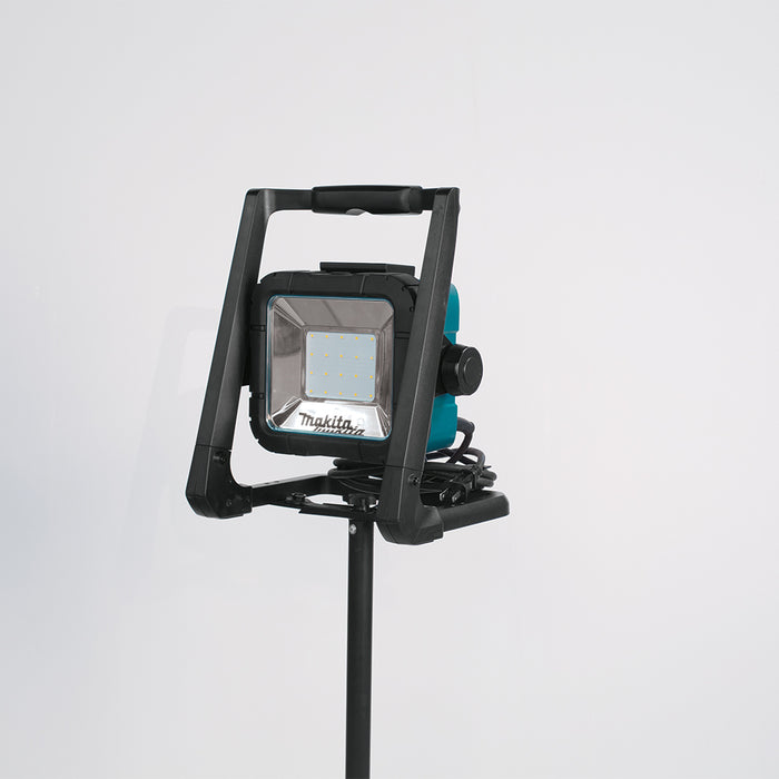 Makita 18V LXT Lithium-Ion Cordless/Corded 20 LED Work Light (Light Only)