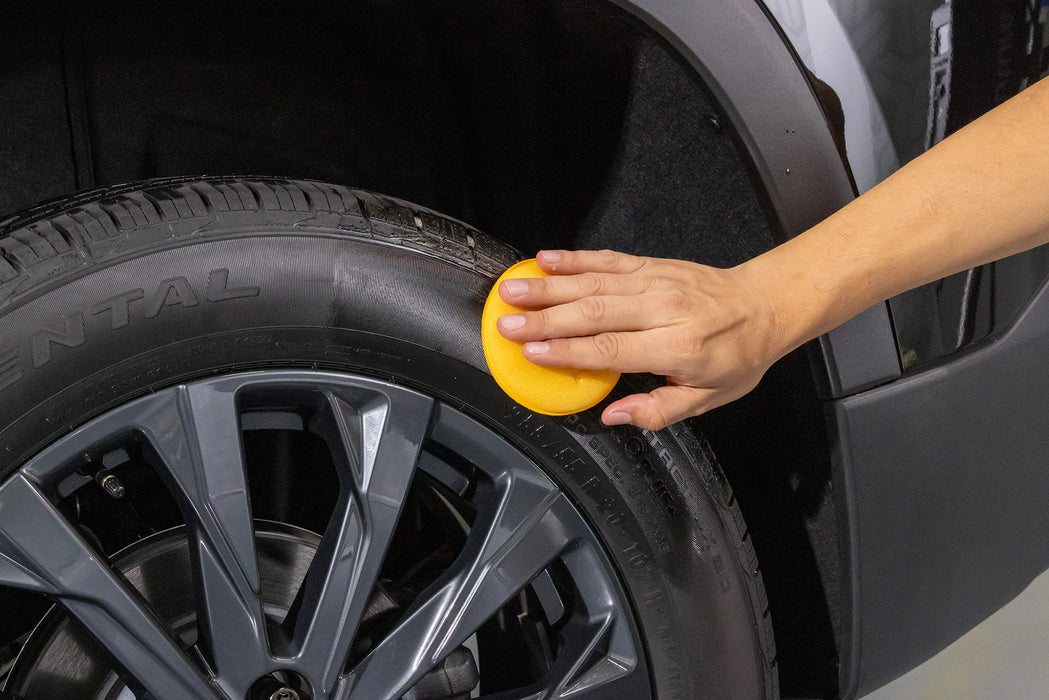 Meguiar's Hot Shine High Gloss Tire Spray, G12024 - 24 oz.