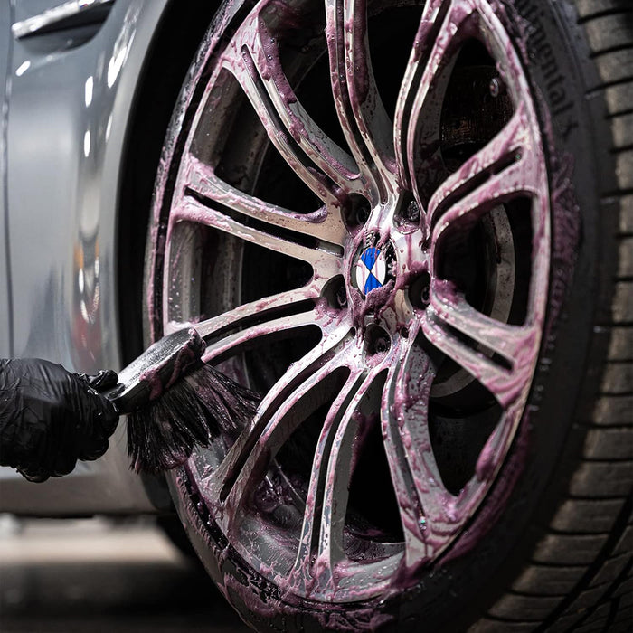 Gyeon Q²M Iron Wheel Cleaner - 4000 ml