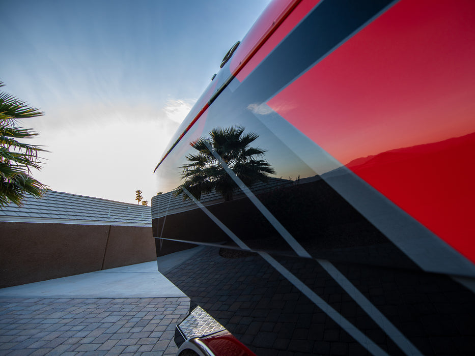 Meguiar's Flagship Premium Marine Wax, M6301 - 1 gal.